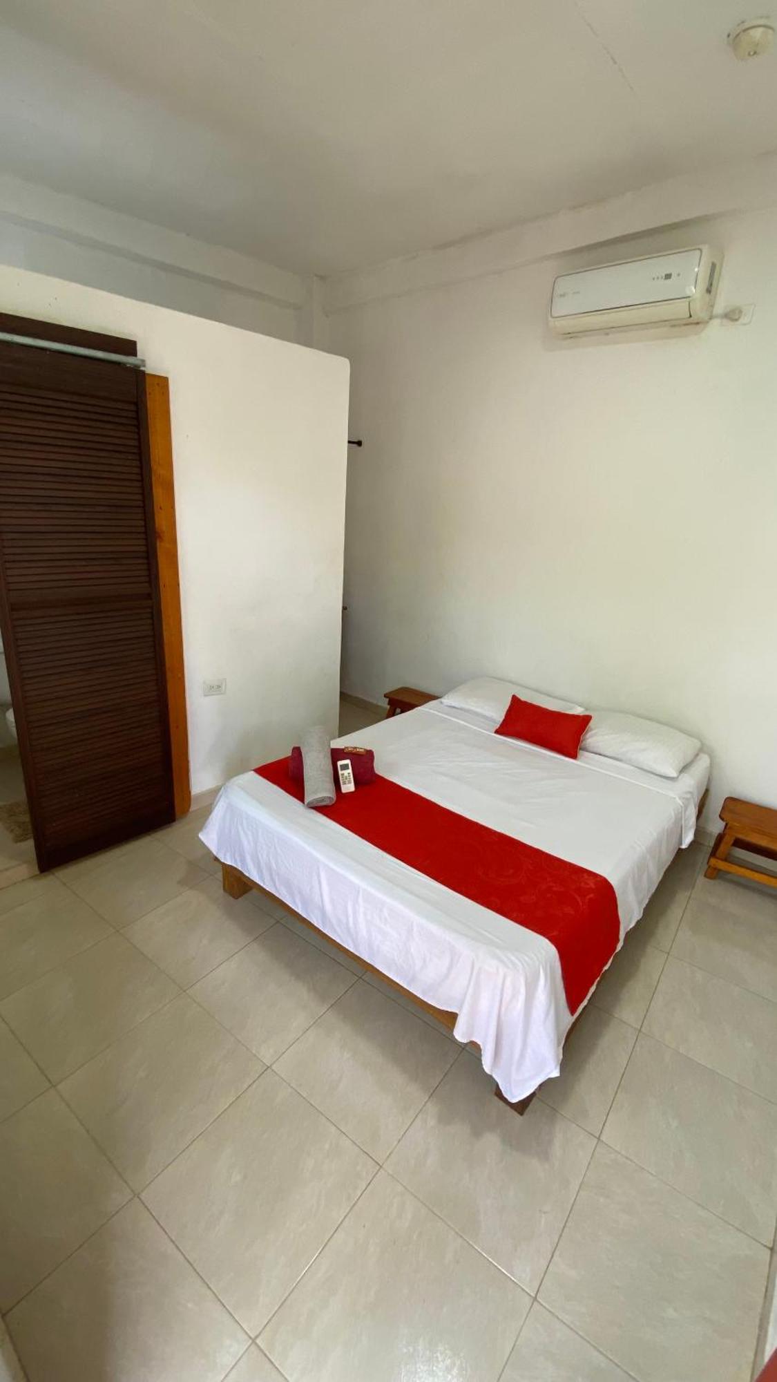 Sierraventura Hostel Taganga Luaran gambar