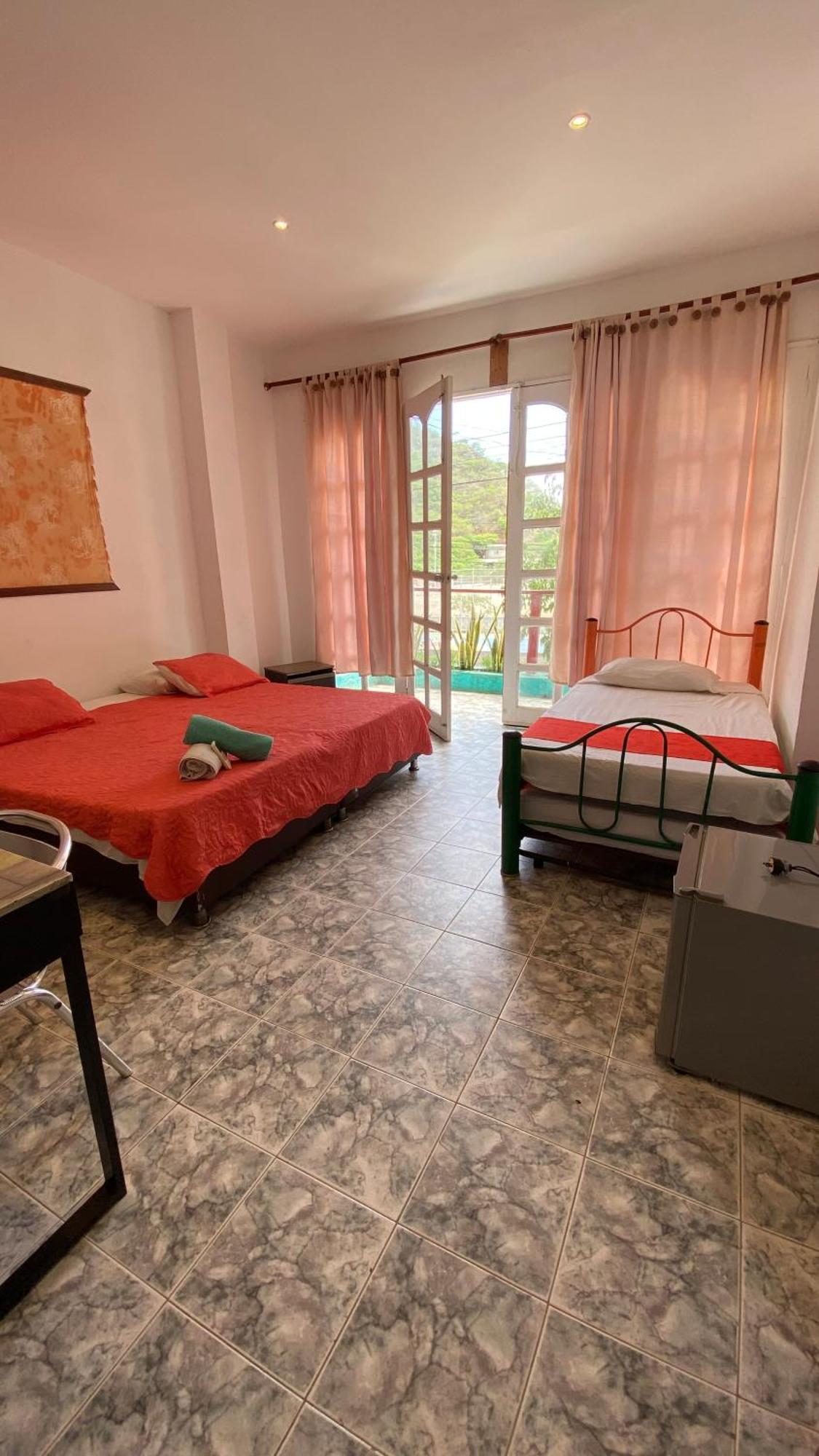 Sierraventura Hostel Taganga Luaran gambar